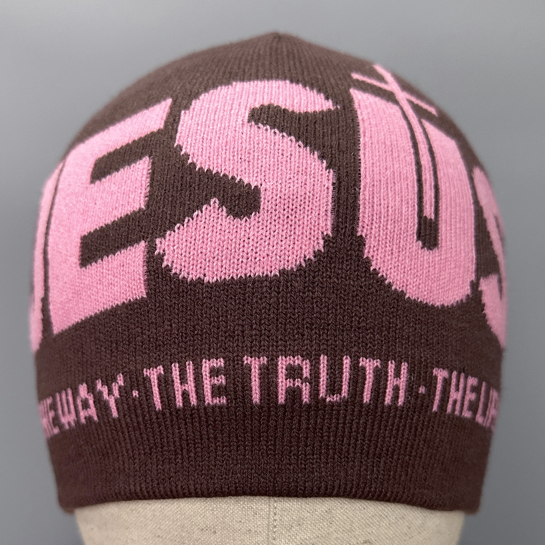 Gorro de lana con el nombre de JESÚS · The way · The truth · The life [5 colores  elegir]